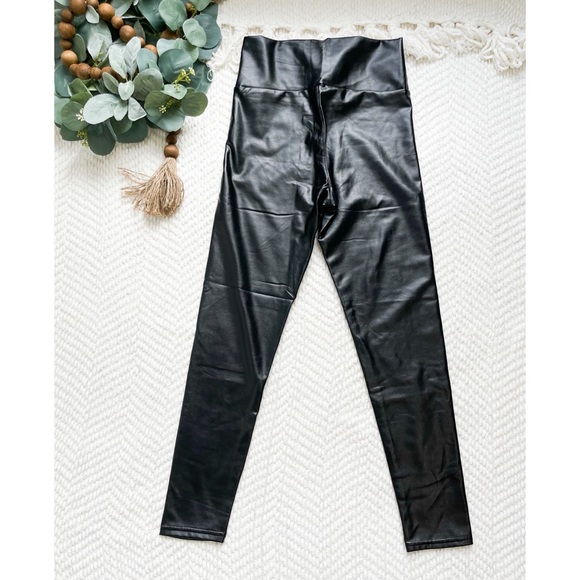 Wilfred | Faux Leather Leggings - Picture 8 of 9